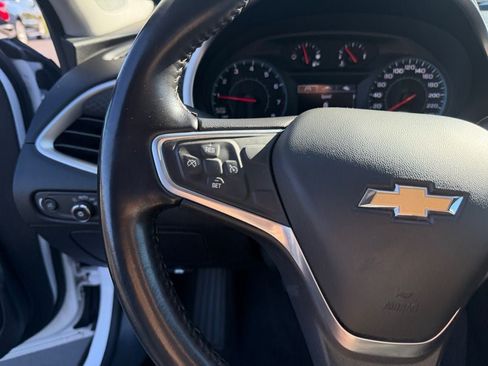 Used 2022 Chevrolet Malibu RS FWD image 15