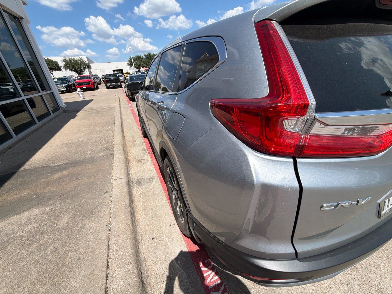 Used 2018 Honda CR-V EX image 6