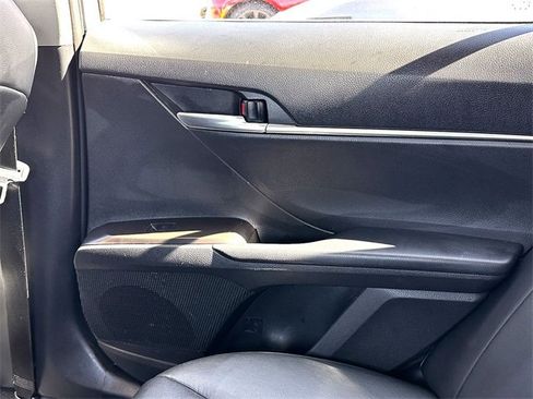 Used 2024 Toyota Camry SE w/ Convenience Package image 20