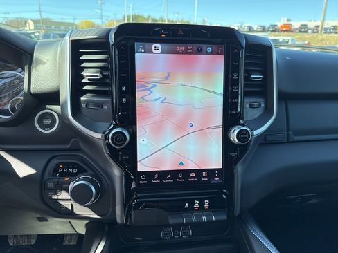 New 2026 RAM 1500 4x4 Crew Cab image 13