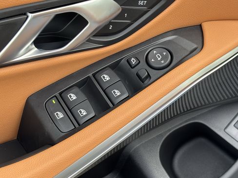 Used 2026 BMW 330i Sedan w/ Convenience Package image 15