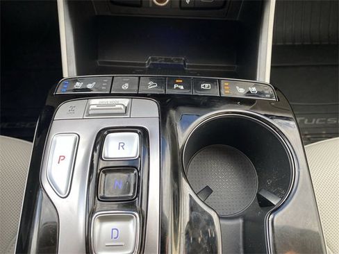 Used 2024 Hyundai Tucson Limited image 22
