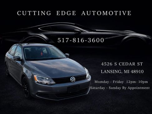 Used 2011 Volkswagen Jetta SE FWD image 1