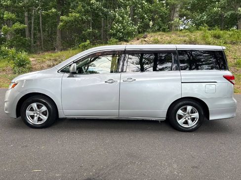Used 2013 Nissan Quest SV w/ Leather Pkg FWD image 10
