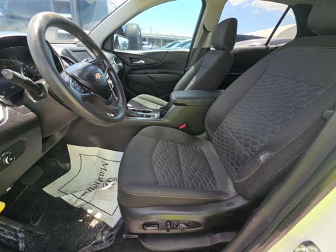 Used 2021 Chevrolet Equinox LT FWD image 5