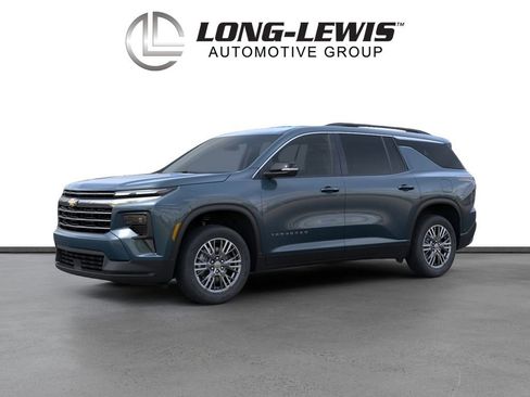 New 2026 Chevrolet Traverse LT w/ Driver Confidence Package FWD image 2