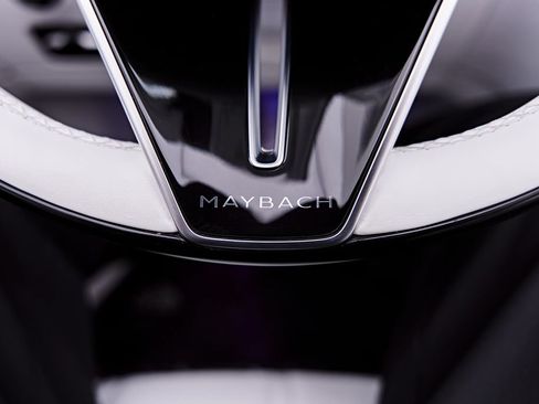 Used 2026 Mercedes-Benz Maybach SL 680 image 77