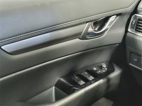 Certified 2025 MAZDA CX-5 AWD 2.5 S w/ Preferred Package image 22