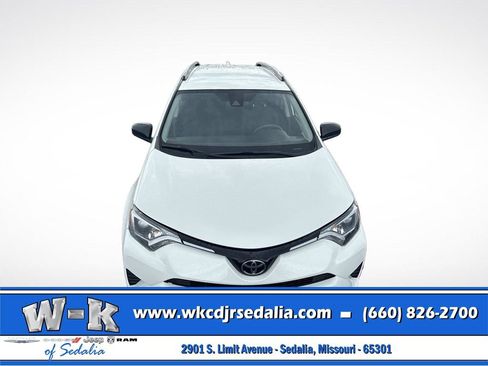 Used 2017 Toyota RAV4 LE AWD/4WD image 15