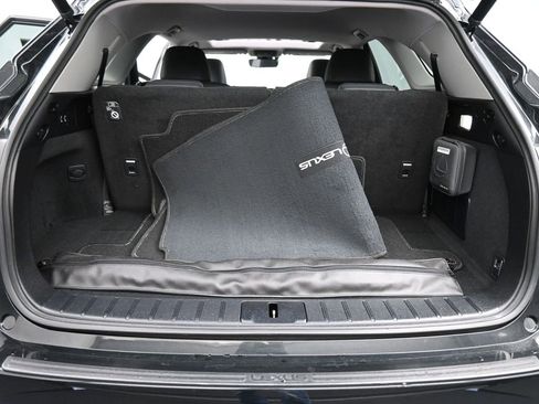 Used 2022 Lexus RX 350L Premium w/ Premium Package image 22