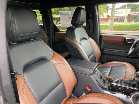 Used 2024 Ford Bronco Outer Banks AWD/4WD image 31