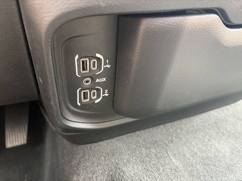 Used 2022 RAM 1500 Big Horn AWD/4WD image 24