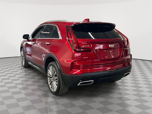 Certified 2024 Cadillac XT4 Premium Luxury w/ Technology Package image 7