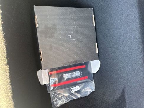 Used 2026 Tesla Model Y 2WD image 34