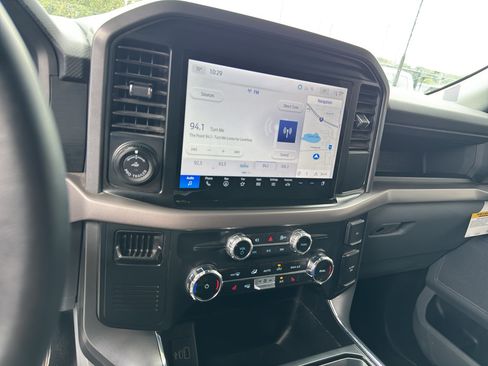 Certified 2025 Ford F150 Lightning XLT AWD/4WD image 13