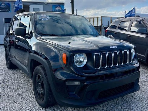 Used 2020 Jeep Renegade Sport image 2