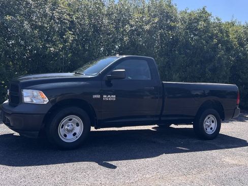 Used 2016 RAM 1500 Tradesman w/ Power & Remote Entry Group AWD/4WD image 3