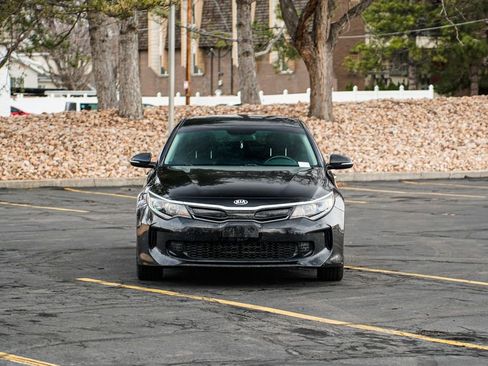 Used 2017 Kia Optima EX image 2