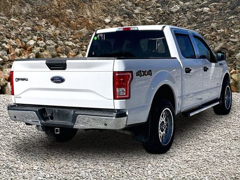 Used 2016 Ford F150 XLT image 2