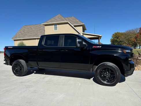 Used 2020 Chevrolet Silverado 1500 LT Trail Boss image 5