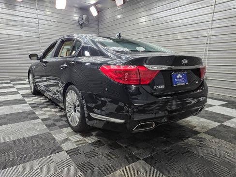 Used 2015 Kia K900 Premium w/ Interior Highline Package RWD image 7