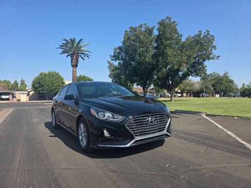 Used 2018 Hyundai Sonata SE FWD image 1