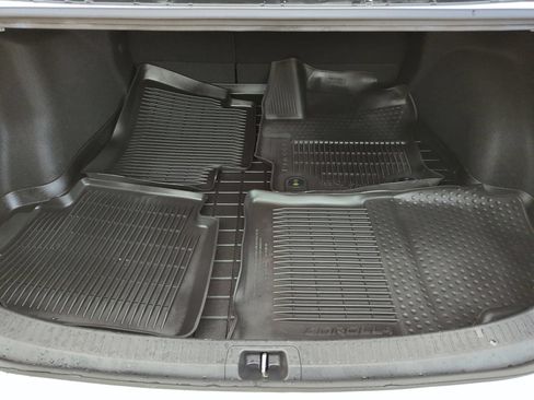 Used 2023 Toyota Corolla XSE FWD image 23