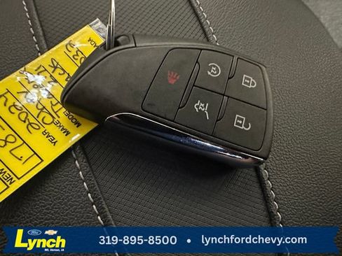 Used 2024 Chevrolet Traverse Z71 AWD/4WD image 16