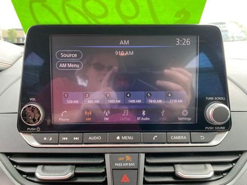 Used 2024 Nissan Altima 2.5 SR FWD image 23