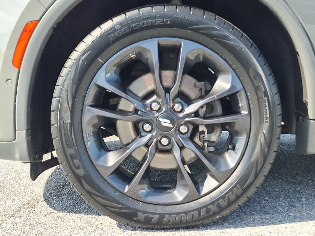 Used 2025 Dodge Durango R/T AWD/4WD image 8