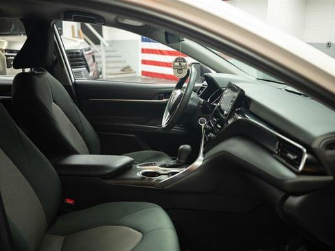 Used 2023 Toyota Camry LE image 13
