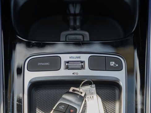 New 2026 Mercedes-Benz GLB 250 4MATIC image 26