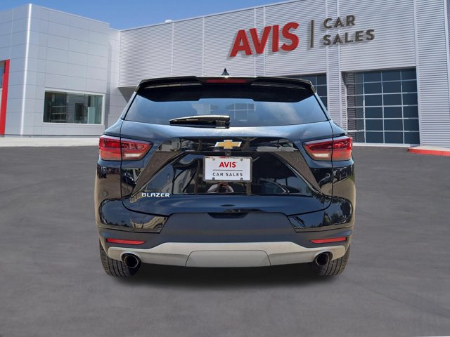 Used 2025 Chevrolet Blazer LT FWD image 9