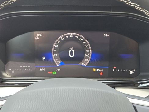 New 2026 Volkswagen Taos S image 12