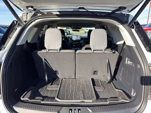 New 2026 Ford Explorer Active w/ Active Comfort Package image 25