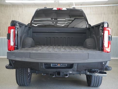 Used 2025 Ford F250 Platinum image 36