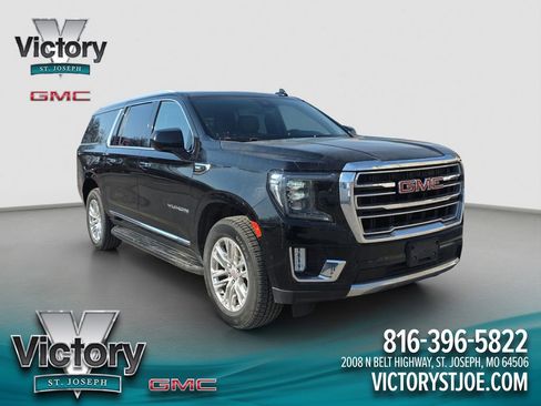 Used 2023 GMC Yukon XL SLT image 1