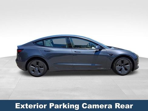 Used 2023 Tesla Model 3 Standard Range RWD image 9