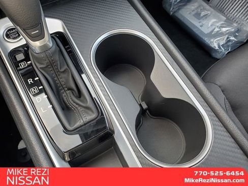 New 2025 Nissan Altima 2.5 SV w/ SV Special Edition Package image 17