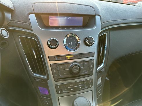 Used 2010 Cadillac CTS Sedan image 23