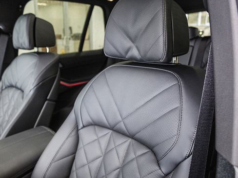 New 2026 BMW X5 xDrive40i w/ Climate Comfort Package image 25