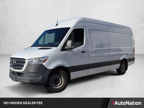 Used 2024 Mercedes-Benz Sprinter 2500 image 1