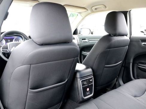 Used 2021 Chrysler 300 Touring w/ Sport Appearance Package RWD image 22