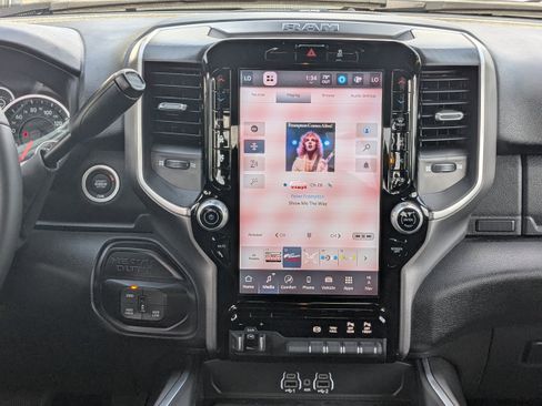 Used 2025 RAM 2500 Big Horn image 17