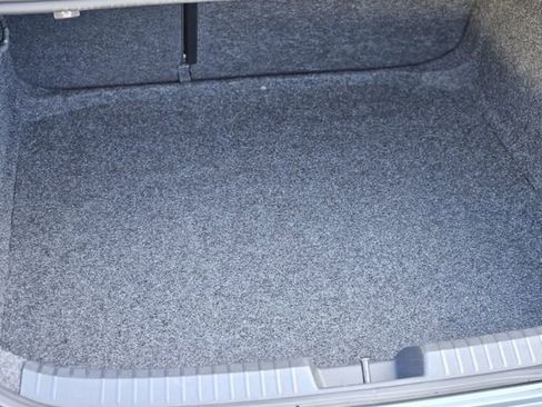 Used 2024 Volkswagen Jetta SE image 28