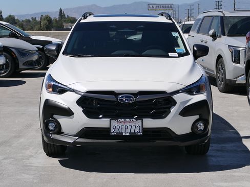 Used 2024 Subaru Crosstrek 2.0i Premium AWD/4WD image 6