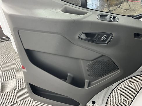 New 2026 Ford Transit 250 Low Roof AWD image 20