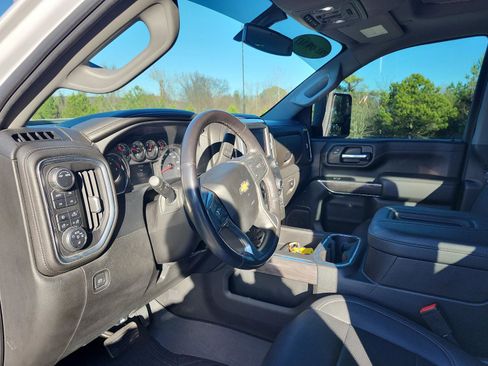 Used 2022 Chevrolet Silverado 2500 LTZ w/ LTZ Plus Package image 17