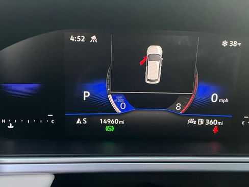 Used 2025 Volkswagen Taos SE image 40