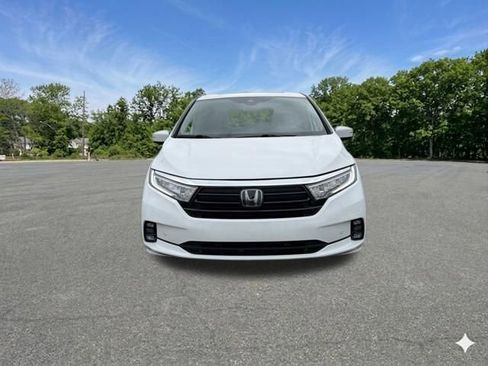 Used 2022 Honda Odyssey Elite image 3